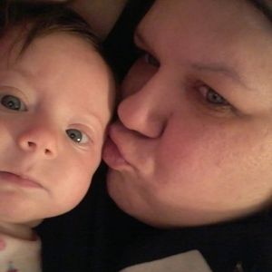 Meet your Posher, Joni